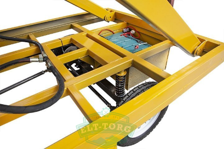 Платформенная тележка электрическая RuTrike ПЛИТА ЛИФТЕР 1800 с гидроподъёмником