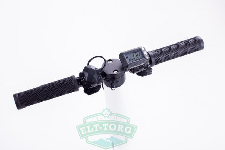 Электросамокат JACK HOT LIGHT 250w (8,8Ah) White+black Электросамокат JACK HOT LIGHT 250w (8,8Ah) White+black