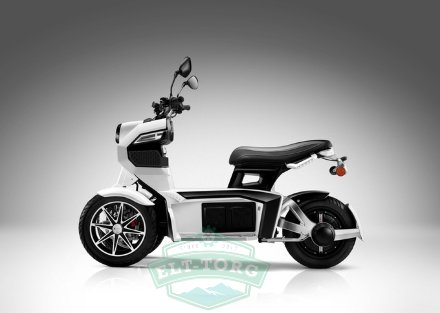 Электроскутер iTank Doohan EV3 Pro 2000W белый Электроскутер iTank Doohan EV3 Pro 2000W белый