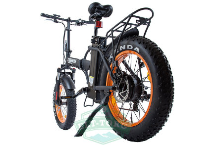 Электрофэтбайк для бездорожья Cyberbike Fat 500W