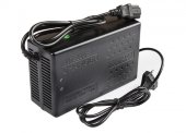 Зарядное устройство для свинцовых тяговых аккумуляторов 60V32A/H (4A) Зарядное устройство для свинцовых тяговых аккумуляторов 60V32A/H (4A)